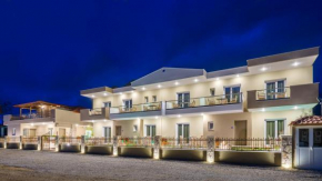 Гостиница Lagaria Luxury Rooms & Apartments  Аспровальта